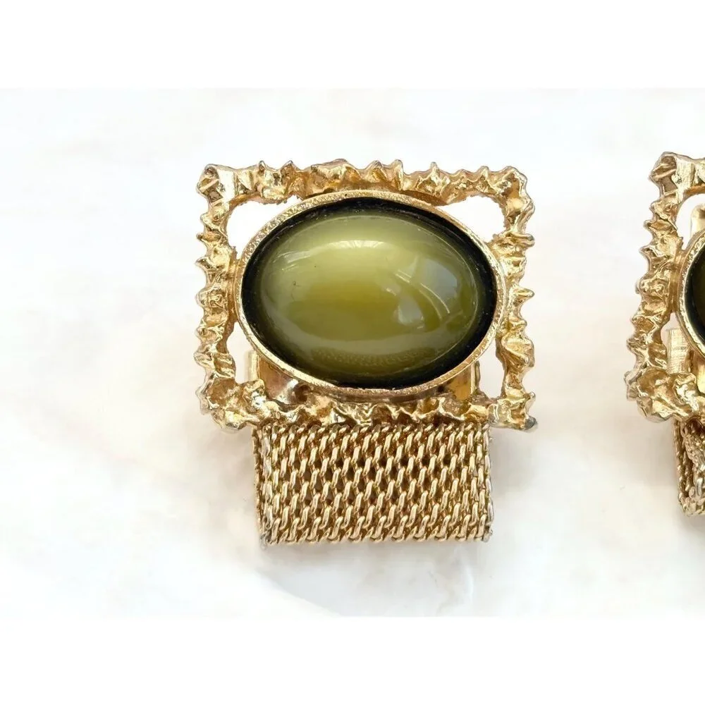 Green Thermoset Midcentury Mesh Wrap Gold Toned Square Vintage Cufflinks